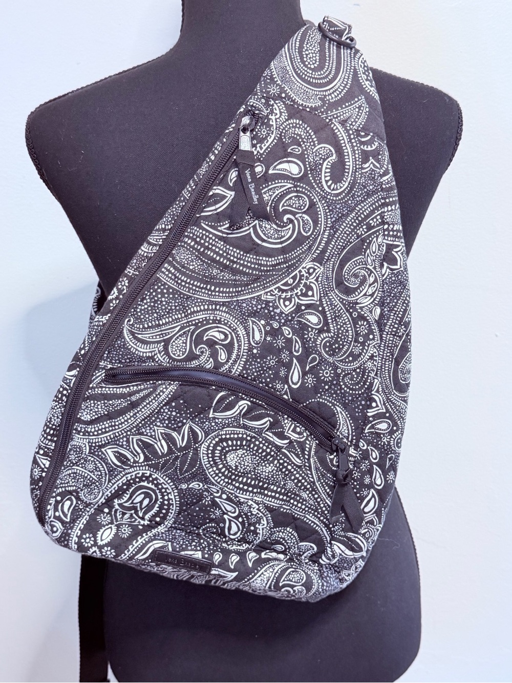 Vera Bradley Essential Sling Backpack Stellar Paisley Black White Quilted
